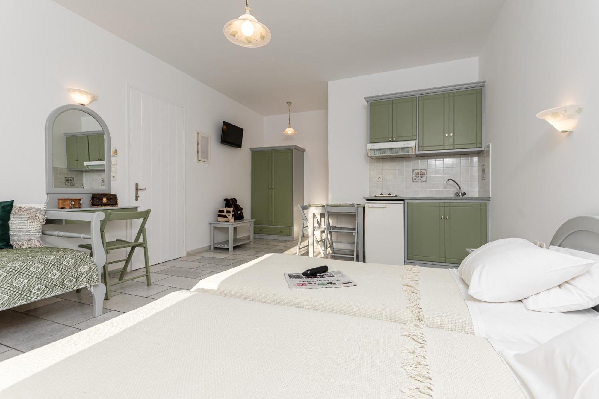 Birbas Hotel Agia Anna  Exterior foto